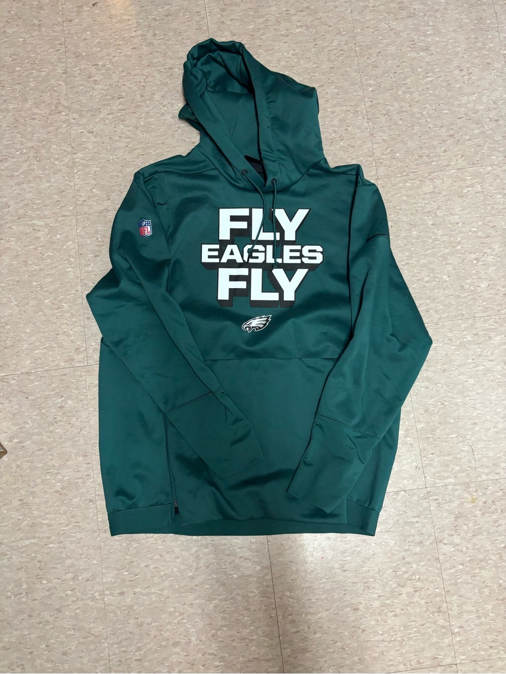 NFL Philadelphia Eagles Men’s  'Fly Eagles Fly' On Field Hoodie